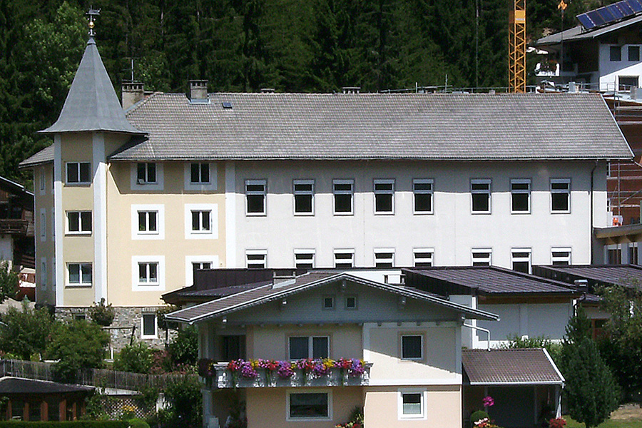 Volkschule Strassen